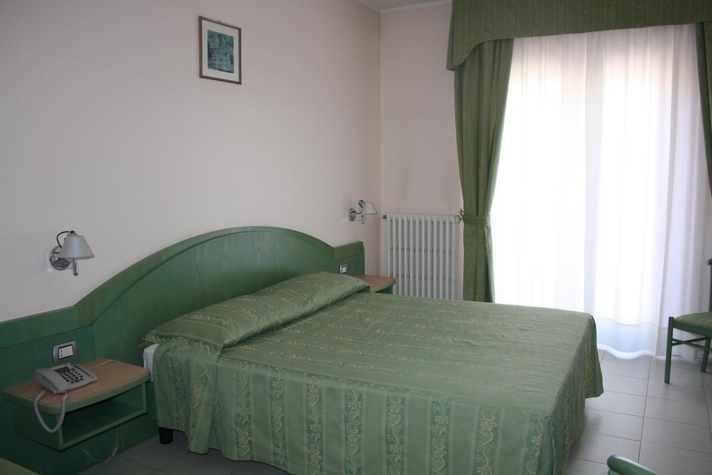 Hotel Grillo Nuoro  Room photo